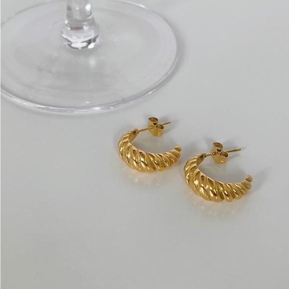 Gold twisted earrings, gold croissant earrings, mini hoop earrings, - Picture 4 of 9